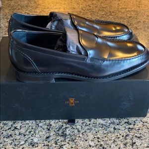 NEW in Box Allen Edmonds Mercer Street 10 D
